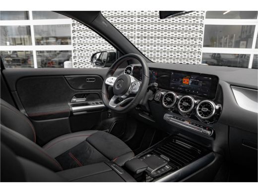 Mercedes-Benz GLA 180 136pk AMG Line | Camera | Stoelverwarming | ActivLease financial lease