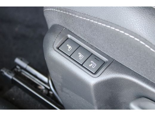 Opel Mokka 1.2 Turbo Ultimate | Adaptieve Cruise Control | 18 Inch Lichtmetalen Velgen | Stoel en Stuurwielv... ActivLease financial lease