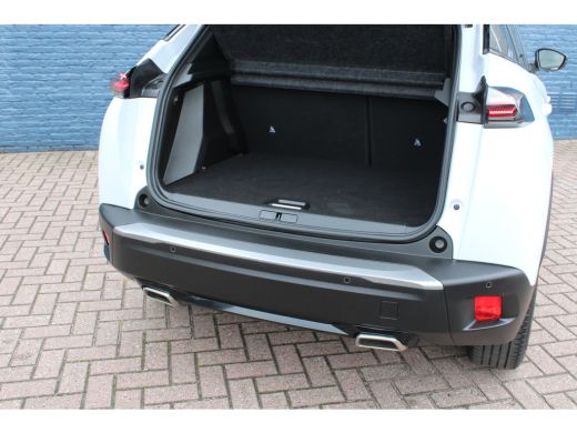 Peugeot 2008 1.2 Hybrid 136 GT | Automaat | Navigatie | Camera | Adaptieve cruise control | Mild Hybrid | BTW | ActivLease financial lease