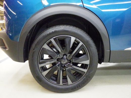 Peugeot 2008 1.2 Hybrid 136 GT | Automaat | Navigatie | Camera | Panorama/schuifdak | 18 Inch | Mild Hybrid | ActivLease financial lease