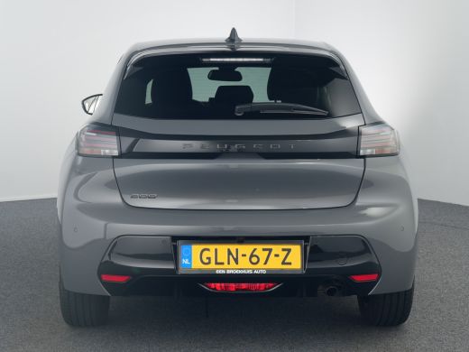 Peugeot 208 1.2 PureTech 100 Allure | Achterspoiler | Achteruitrijcamera | Alarm klasse 1(startblokkering) ActivLease financial lease