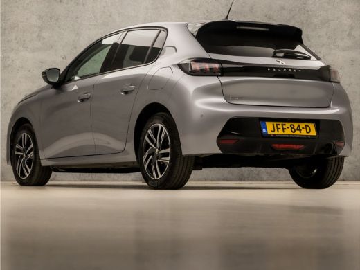 Peugeot 208 1.2 PureTech Allure Sport Automaat (VIRTUAL COCKPIT, APPLE CARPLAY, GROOT NAVI, LEDER, KEYLESS, S... ActivLease financial lease