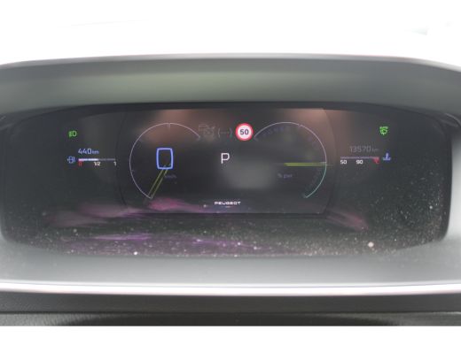 Peugeot 208 Hybrid 100 e-DCS6 GT | Achteruitrijcamera (Viseo park 1) | Apple Carplay/Android Auto | Electroni... ActivLease financial lease