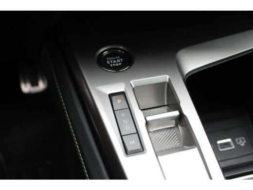 Peugeot 408 1.2 PureTech GT 130 EAT8 | Automaat | Navigatie | Camera | Alcantara | Apple carplay | Elektrisch... ActivLease financial lease
