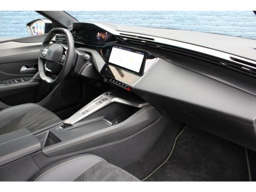 Peugeot 408 1.2 PureTech GT 130 EAT8 | Automaat | Navigatie | Camera | Alcantara | Apple carplay | Elektrisch... ActivLease financial lease