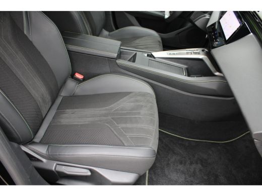 Peugeot 408 1.2 PureTech GT 130 EAT8 | Automaat | Navigatie | Camera | Alcantara | Apple carplay | Elektrisch... ActivLease financial lease