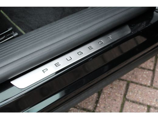 Peugeot 408 1.2 PureTech GT 130 EAT8 | Automaat | Navigatie | Camera | Alcantara | Apple carplay | Elektrisch... ActivLease financial lease