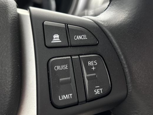 Suzuki Vitara 1.4 Boosterjet Select Smart Hybrid Afneembare Trekhaak | All seasonbanden | Apple CarPlay & Andro... ActivLease financial lease