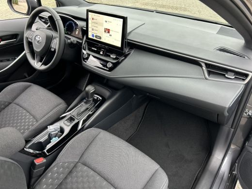 Toyota Corolla Touring Sports Hybrid 140 Active | Nieuwe auto | Direct uit voorraad leverbaar | ActivLease financial lease
