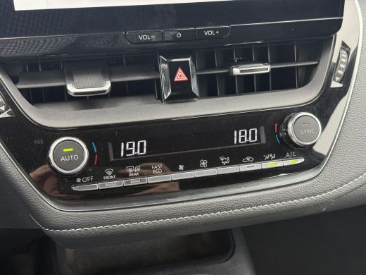 Toyota Corolla Touring Sports Hybrid 140 Active **ADAPTIEF CRUISE CONTROL/ AUTOMATISCHE DIMLICHTEN/ LM VELGEN/ GARANTIE** ActivLease financial lease