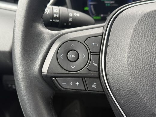 Toyota Corolla Touring Sports Hybrid 140 Active **ADAPTIEF CRUISE CONTROL/ AUTOMATISCHE DIMLICHTEN/ LM VELGEN/ GARANTIE** ActivLease financial lease