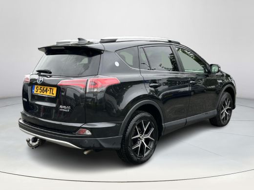 Toyota RAV4 2.5 Hybrid AWD Executive | Trekhaak | Navigatie | Stoelverwarming | JBL Audio | 360 graden camera | ActivLease financial lease