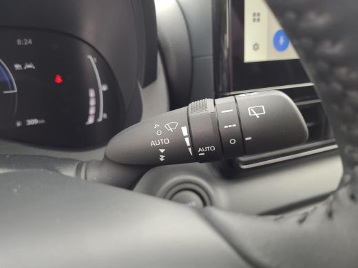 Toyota Yaris 1.5 Hybrid 115 First Edition | Apple CarPlay | Navigatie | Rijklaarprijs incl. garantie | ActivLease financial lease