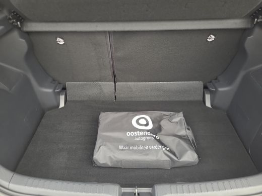 Toyota Yaris 1.5 Hybrid 115 First Edition | Apple CarPlay | Navigatie | Rijklaarprijs incl. garantie | ActivLease financial lease