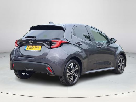 Toyota Yaris 1.5 Hybrid 115 First Edition | Apple CarPlay | Navigatie | Rijklaarprijs incl. garantie | ActivLease financial lease