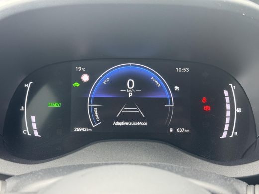 Toyota Yaris 1.5 Hybrid 115 First Edition **KEYLESS/ LENDENSTEUN/ ADAPTIEF CRUISE CONTROL/ GARANTIE** ActivLease financial lease