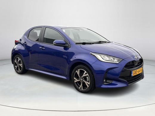 Toyota Yaris 1.5 Hybrid 115 First Edition **KEYLESS/ LENDENSTEUN/ ADAPTIEF CRUISE CONTROL/ GARANTIE** ActivLease financial lease
