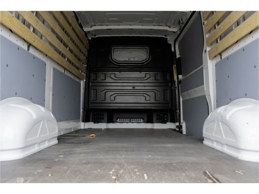 Volkswagen Crafter 30 TDI | L3H2 | Camera | CarPlay | Mirrorlink | Cruise | Airco | Euro 6 ActivLease financial lease