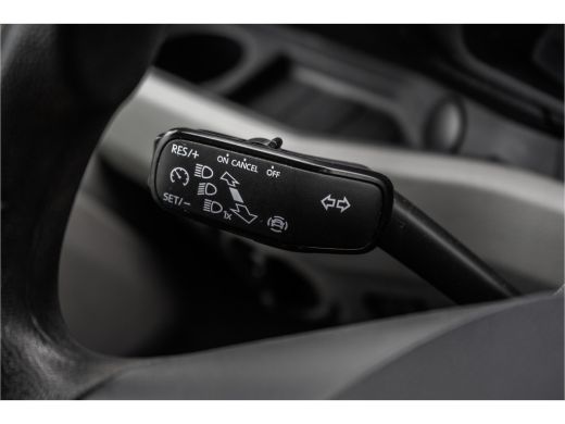 Volkswagen Crafter 30 TDI | L3H2 | Camera | CarPlay | Mirrorlink | Cruise | Airco | Euro 6 ActivLease financial lease