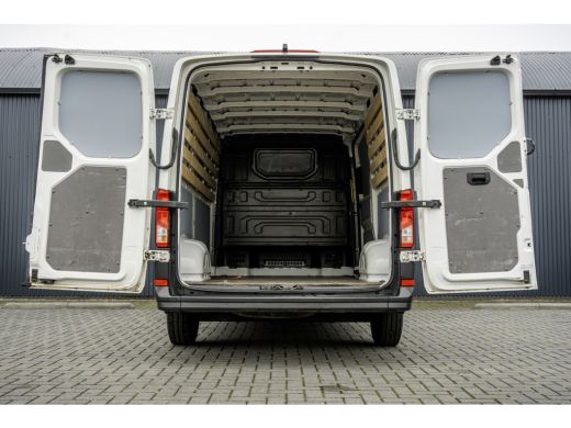 Volkswagen Crafter 30 TDI | L3H2 | Camera | CarPlay | Mirrorlink | Cruise | Airco | Euro 6 ActivLease financial lease