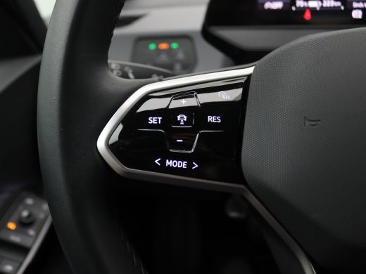 Volkswagen ID.3 Pro 58 kWh 204PK Warmtepomp, Adaptieve Cruise Control, Full Led, Keyless, App-Connect, Navi, Stuu... ActivLease financial lease