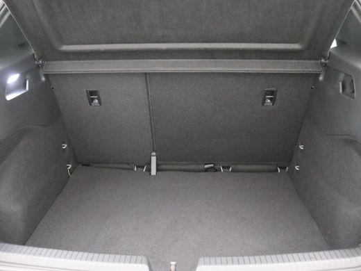 Volkswagen ID.3 Pro 58 kWh 204PK Warmtepomp, Adaptieve Cruise Control, Full Led, Keyless, App-Connect, Navi, Stuu... ActivLease financial lease