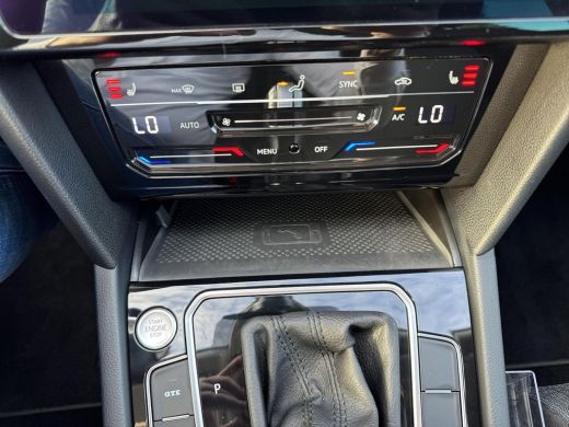 Volkswagen Passat Variant 1.4 TSI PHEV GTE Business | 218 pk | Trekhaak | 18 Inch | A-Camera | SOH 91%| ActivLease financial lease