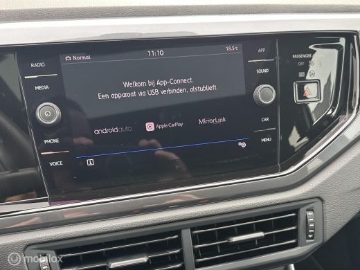 Volkswagen Polo 1.0 TSI 116PK DSG AUTOMAAT 3X R-LINE PANORAMADAK LED VERLICHTING ACHTERUITRIJCAMERA ZEER COMPLETE... ActivLease financial lease