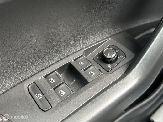 Volkswagen Polo 1.0 TSI 116PK DSG AUTOMAAT 3X R-LINE PANORAMADAK LED VERLICHTING ACHTERUITRIJCAMERA ZEER COMPLETE... ActivLease financial lease