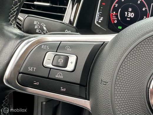 Volkswagen Polo 1.0 TSI 116PK DSG AUTOMAAT 3X R-LINE PANORAMADAK LED VERLICHTING ACHTERUITRIJCAMERA ZEER COMPLETE... ActivLease financial lease