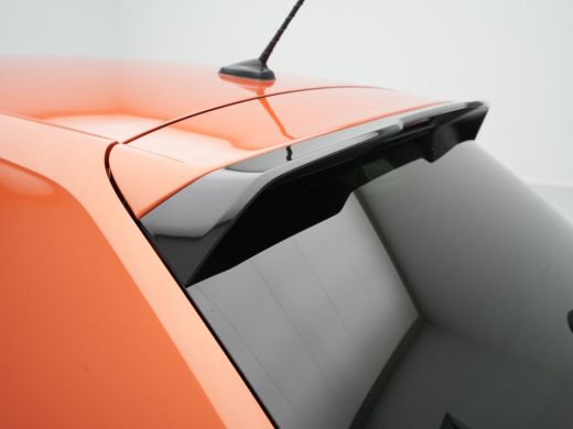 Volkswagen Polo 1.0 TSI 95pk R-Line Navigatie Carplay Acc Pdc 248 ActivLease financial lease