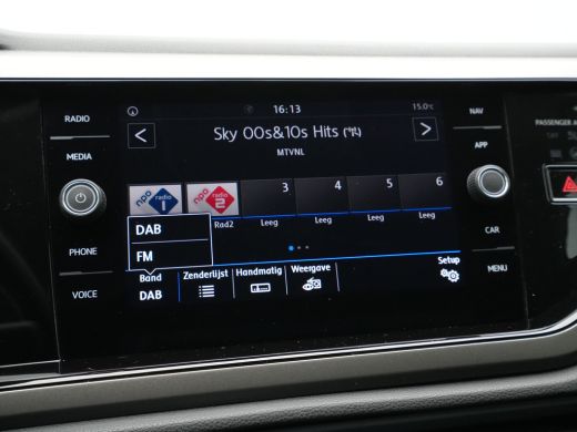 Volkswagen Polo 1.0 TSI 95pk R-Line Navigatie Carplay Acc Pdc 248 ActivLease financial lease