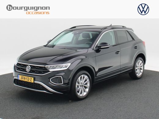 Volkswagen T-Roc 1.5 TSi 150 Pk Automaat Life Edition | Carplay | Camera | Adaptive Cruise | Parkeersensoren | Sto...