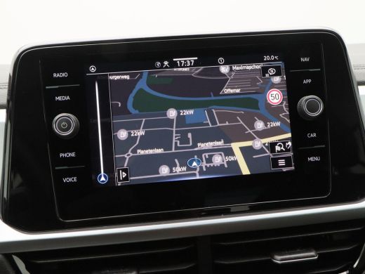 Volkswagen T-Roc 1.5 TSi 150 Pk Automaat Life Edition | Carplay | Camera | Adaptive Cruise | Parkeersensoren | Sto... ActivLease financial lease