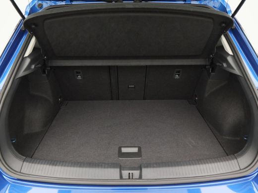 Volkswagen T-Roc 1.5 TSi 150 Pk Automaat Life Edition | Carplay | Camera | Stoel Verwarming | Parkeersensoren | LE... ActivLease financial lease