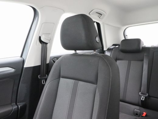 Volkswagen T-Roc 1.5 TSi Life 150 Pk Automaat | Adaptive Cruise | Carplay | Camera | Parkeersensoren | Privacy Gla... ActivLease financial lease