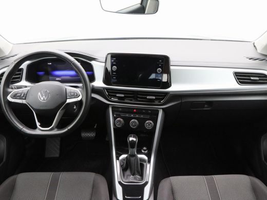 Volkswagen T-Roc 1.5 TSi Life 150 Pk Automaat | Adaptive Cruise | Carplay | Camera | Parkeersensoren | Privacy Gla... ActivLease financial lease