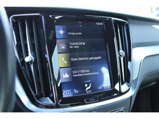 Volvo  S60 2.0 T4 R-Design | Adaptieve cruise control incl. BLIS | Trekhaak | Keyless | Stoelverwarming | ActivLease financial lease