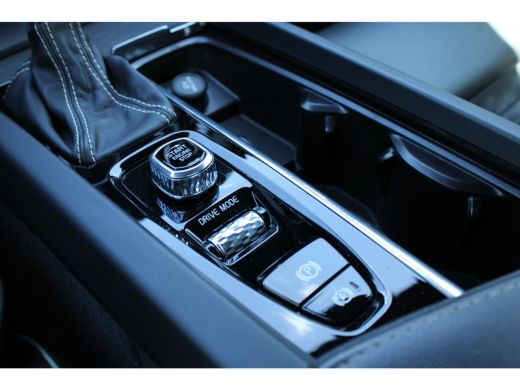 Volvo  S60 2.0 T4 R-Design | Adaptieve cruise control incl. BLIS | Trekhaak | Keyless | Stoelverwarming | ActivLease financial lease