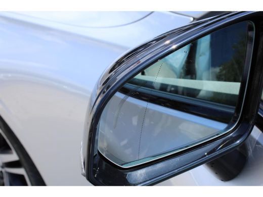 Volvo  S60 2.0 T4 R-Design | Adaptieve cruise control incl. BLIS | Trekhaak | Keyless | Stoelverwarming | ActivLease financial lease