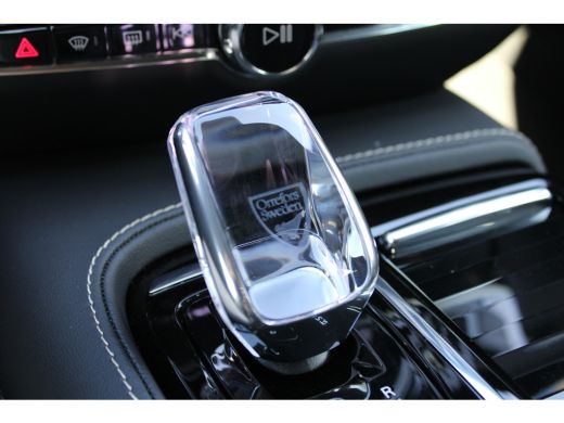 Volvo  V60 T6 AWD Plus Dark trekhaak |  360 camera | Stoel + Stuurverwarming | Harman Kardon | ActivLease financial lease