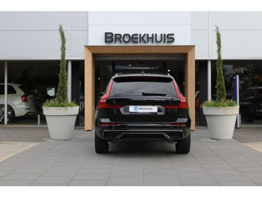 Volvo  XC60 Black Edition |  trekhaak | Keyless entry | Stoel + Stuurverwarming | ActivLease financial lease