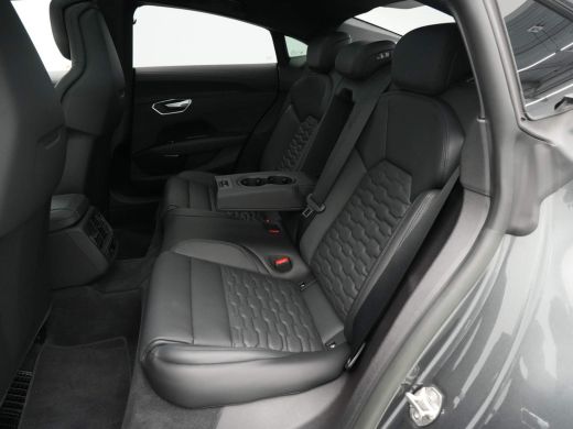 Audi e-tron GT GT 93 kWh Stoelventilatie B&O 360 Camera Panorama Vossen velgen 32 ActivLease financial lease