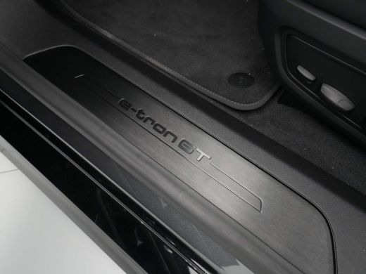 Audi e-tron GT GT 93 kWh Stoelventilatie B&O 360 Camera Panorama Vossen velgen 32 ActivLease financial lease