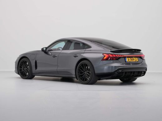 Audi e-tron GT GT 93 kWh Stoelventilatie B&O 360 Camera Panorama Vossen velgen 32 ActivLease financial lease