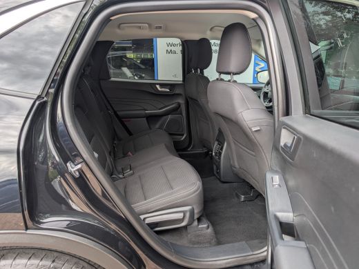 Ford Kuga 2.5 PHEV Titanium 225pk | Camera | Climate | Carplay | Winter Pack | Dealeronderhouden & 1e Eigenaar ActivLease financial lease