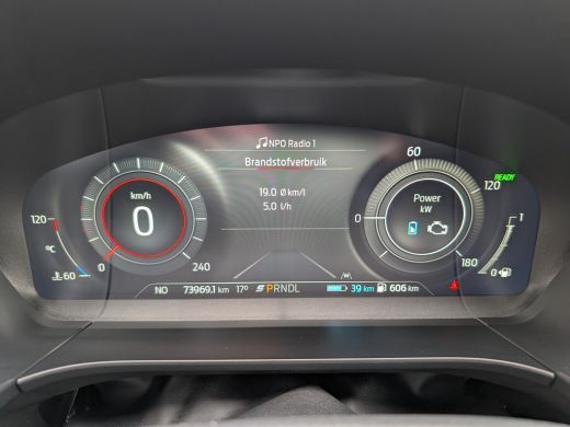 Ford Kuga 2.5 PHEV Titanium 225pk | Camera | Climate | Carplay | Winter Pack | Dealeronderhouden & 1e Eigenaar ActivLease financial lease