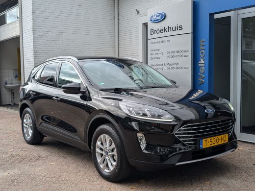Ford Kuga 2.5 PHEV Titanium 225pk | Camera | Climate | Carplay | Winter Pack | Dealeronderhouden & 1e Eigenaar ActivLease financial lease