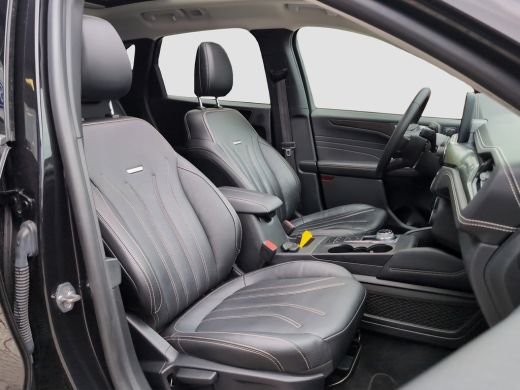 Ford Kuga 2.5 PHEV Vignale Full Options | Panoramadak | 20 Inch | Trekhaak ActivLease financial lease