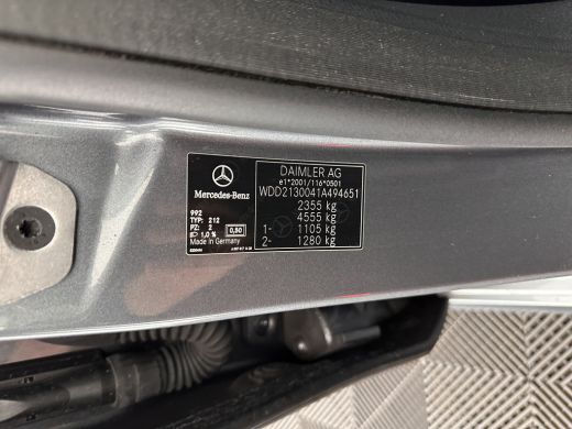 Mercedes-Benz E-Klasse 220 d AMG-Line (INCL-BTW ) Aut. *PANO | FULL-LED | LEATHER-MICROFIBRE | WIDE-SCREEN-DIGI-COCKPIT ... ActivLease financial lease